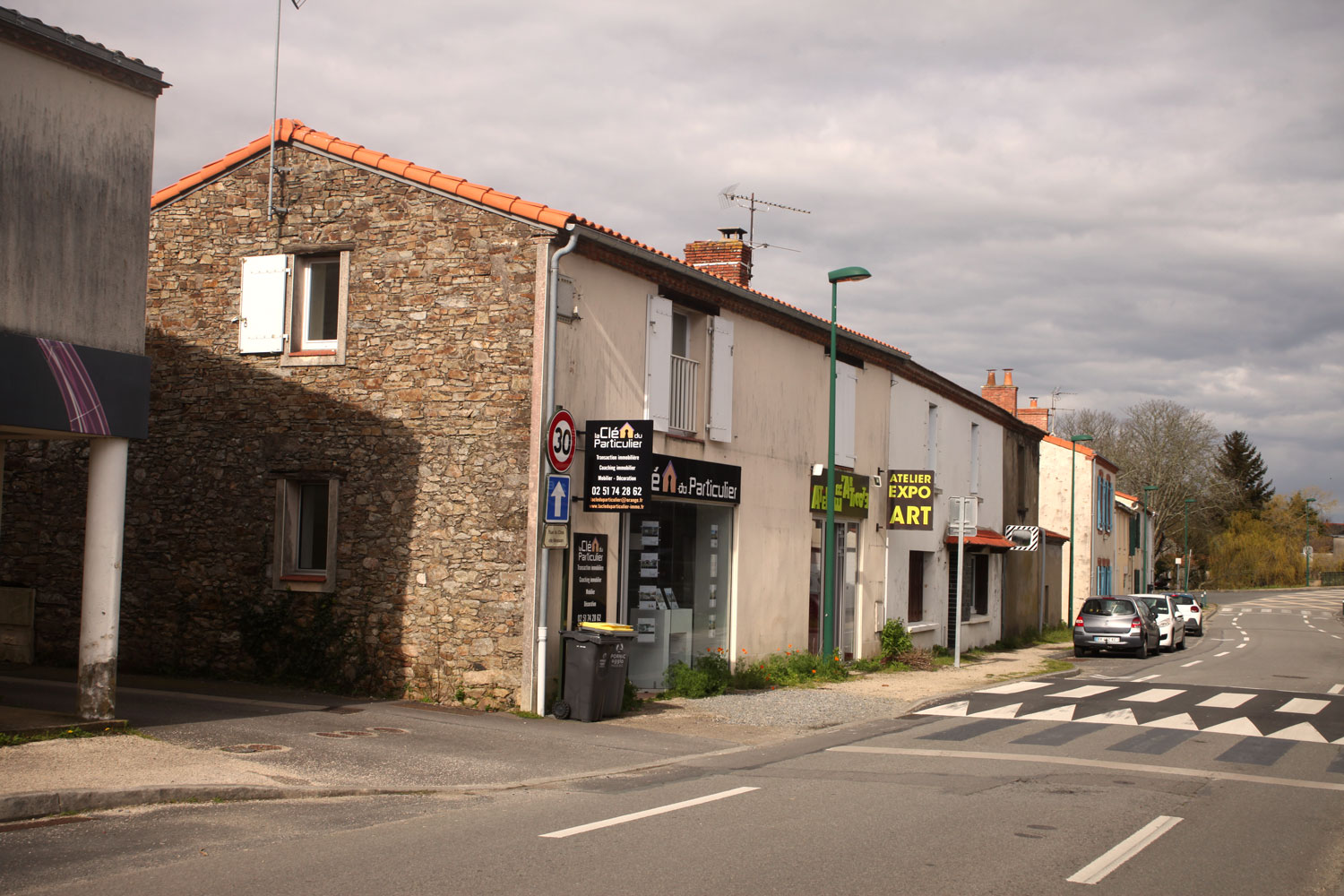 Le bourg de Messan